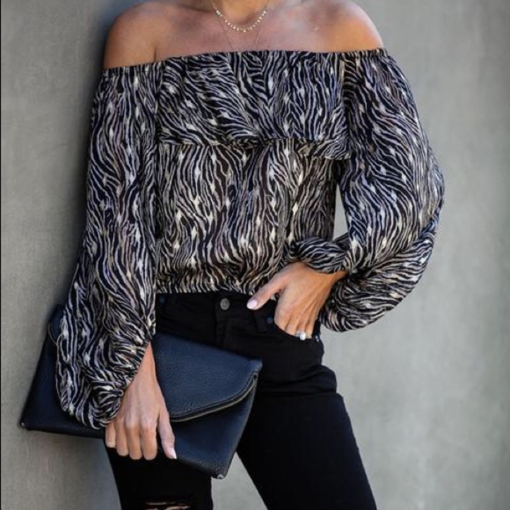 Vici- New - Black/taupe zebra stripes off shoulder